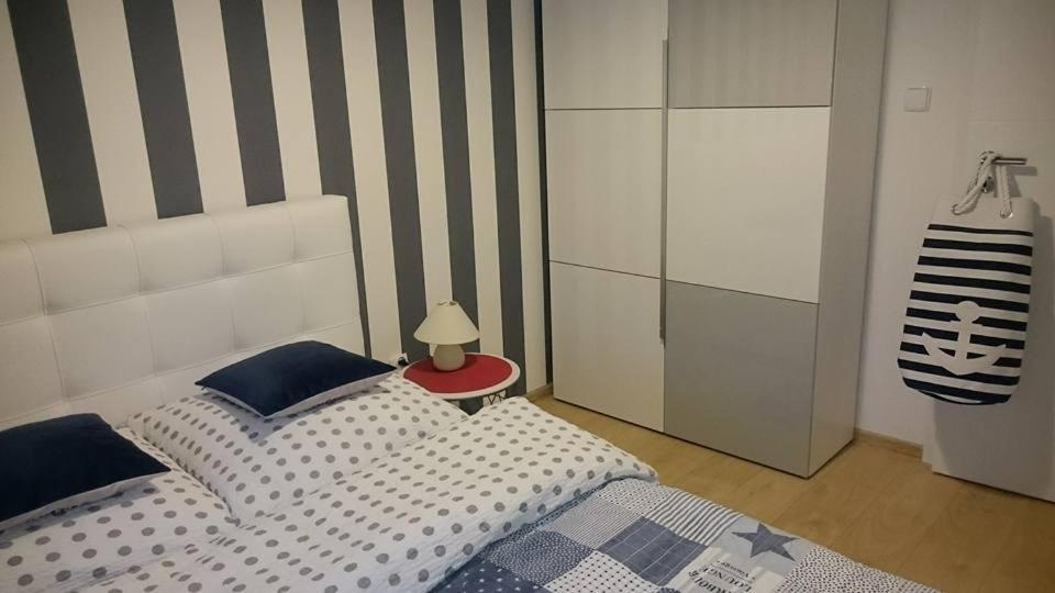 Apartament 4 Seasons- Basen Wewnetrzny,Jacuzzi,Sauna,Silownia I Kulkoland W Cenie!!! קולובז'ג מראה חיצוני תמונה